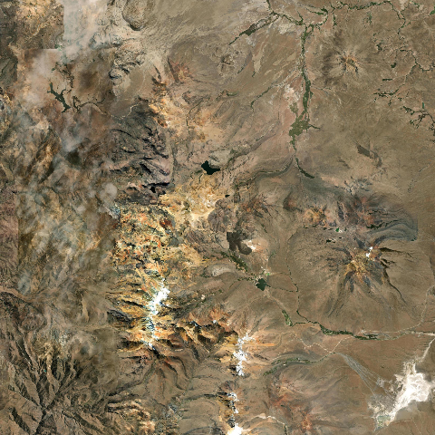 3D model of Casiri Nevados volcano (354060)