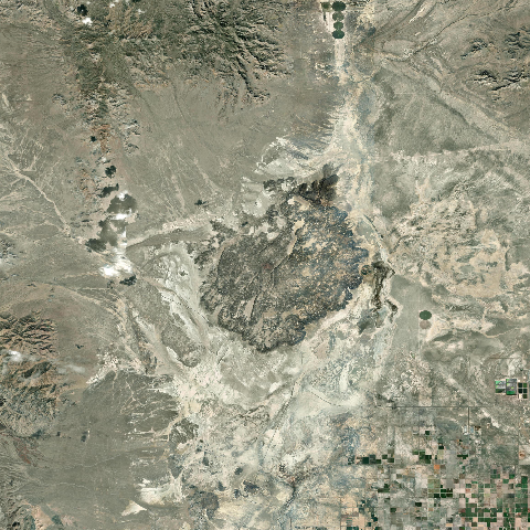 3D model of Fumarole Butte (327803)